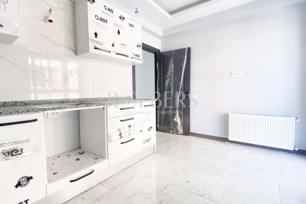 Eskişehir Çamlıca Mahallesi Vega AVM Yakını Lüks Özel Garajlı Satılık 3+1 Daire ( RS - 10232 )