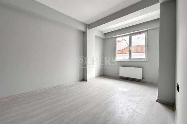 Eskişehir Çamlıca Mahallesi Ptt Yakını Satılık 3+1 Daire ( RS - 10262 )