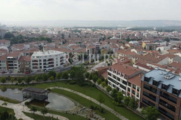 Eskişehir Çamlıca Mahallesi Vega AVM Yakını Lüks Özel Garajlı Satılık 3+1 Daire ( RS - 10232 )