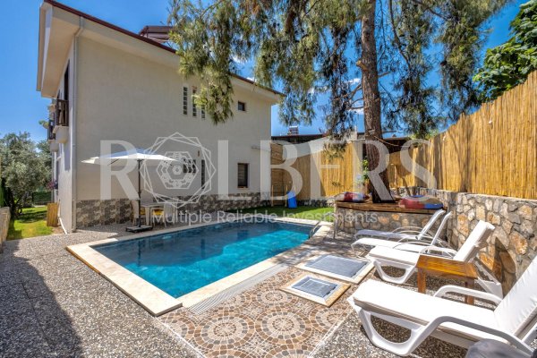 Fethiye Çiftlik Muhafazakar Kiralık 3+1 Lüks Villa ( RK-10134 )