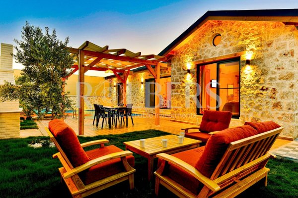 2+ 1 Villa for Rent in Fethiye Camkoy