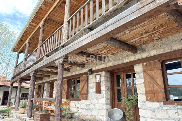 Eskişehir Seyitgazi'de Satılık 10 Odalı Butik Otel   ( RS - 10260 )