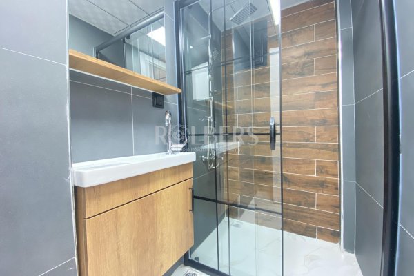 Eskişehir Çamlıca Mahallesi Lüks Özel Garajlı Satılık 3+1 Daire ( RS - 10200 )
