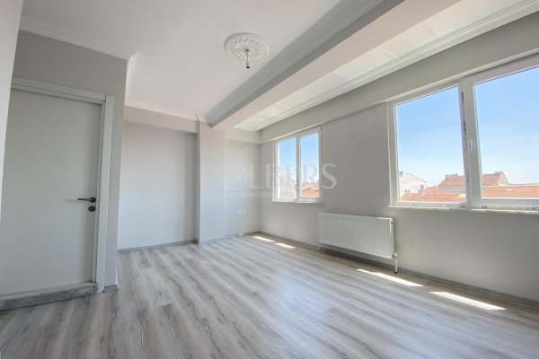 Eskişehir Çamlıca Mahallesi Satılık 4+1 Dublex Daire ( RS - 10206 )