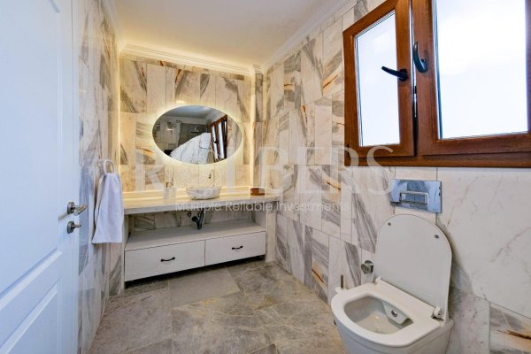 Fethiye Bozyer'de Kiralık Özel Havuzlu 2+1 Villa ( RK - 10202 )