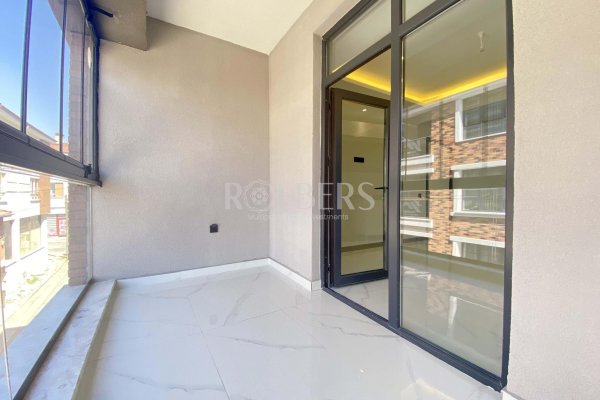 Eskişehir Çamlıca Behçet Necatigil Caddesi'nde 3+1 Satılık Daire ( RS - 10214 )