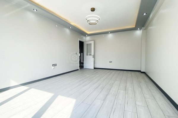 Eskişehir Çamlıca Tombakzade Caddesi'nde 3+1 Satılık Daire ( RS - 10220 )