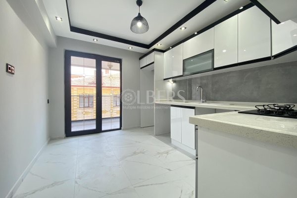 Eskişehir Çamlıca Mahallesi Lüks Özel Garajlı Satılık 3+1 Daire ( RS - 10200 )