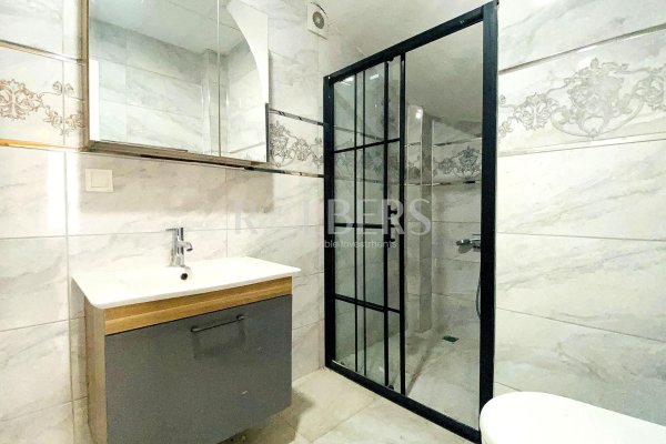 Eskişehir Sakarya Caddesi Hacı Ali Bey Mahallesi Satılık 3+1 Lüks Dublex Daire ( RS-10114 )