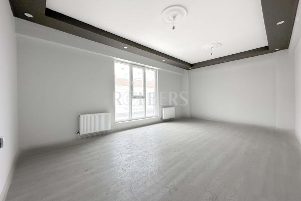 Eskişehir Çamlıca Mahallesi Ptt Yakını Satılık 3+1 Daire ( RS - 10262 )
