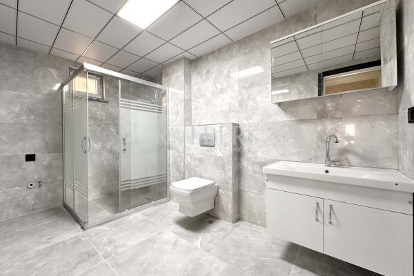 Eskişehir Çamlıca Mahallesi Batıkent Sınırı Satılık 3+1 Daire ( RS - 10272 )