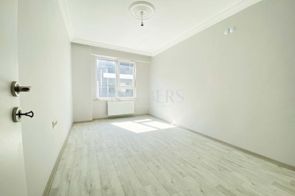 Eskişehir Çamlıca Mahallesi Satılık 3+1 Daire ( RS - 10212 )