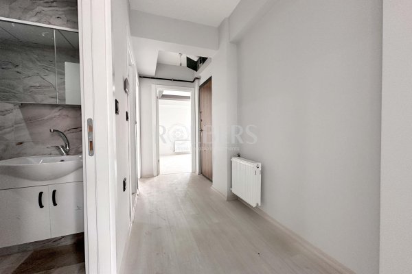 Eskişehir Çamlıca Mahallesi Ptt Yakını Satılık 3+1 Daire ( RS - 10262 )