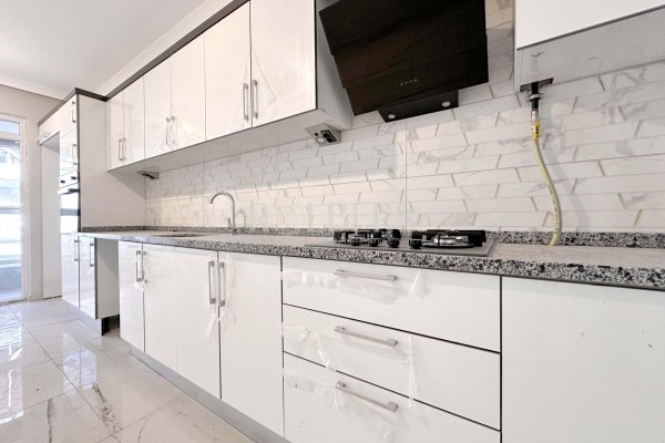 Eskişehir Sütlüce Mahallesi Geniş Lüx Satılık 3+1 Daire ( RS - 10266 )