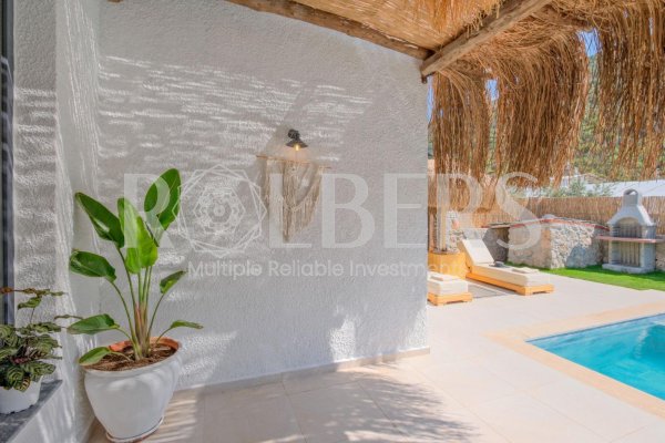 Fethiye Esenköy'de Kiralık Muhafazakar Lüx 2+1 Villa ( RK - 10210 )