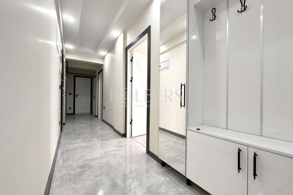 Eskişehir Çamlıca Mahallesi Batıkent Sınırı Satılık 3+1 Daire ( RS - 10272 )