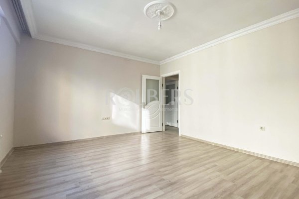 Eskişehir Çamlıca Mahallesi Vega Avm Yakını Satılık 2+1  Daire ( RS - 10230 )