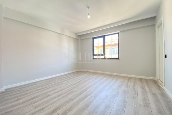Eskişehir Çamlıca Mahallesi Lüks Özel Garajlı Satılık 3+1 Daire ( RS - 10200 )