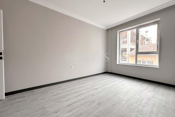 Eskişehir Çamlıca Mahallesi Geniş Kullanışlı Satılık 3+1 Daire ( RS - 10270 )