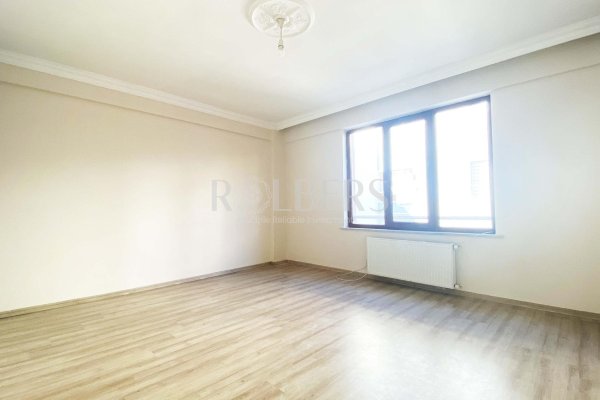 Eskişehir Çamlıca Mahallesi Vega Avm Yakını Satılık 2+1  Daire ( RS - 10230 )
